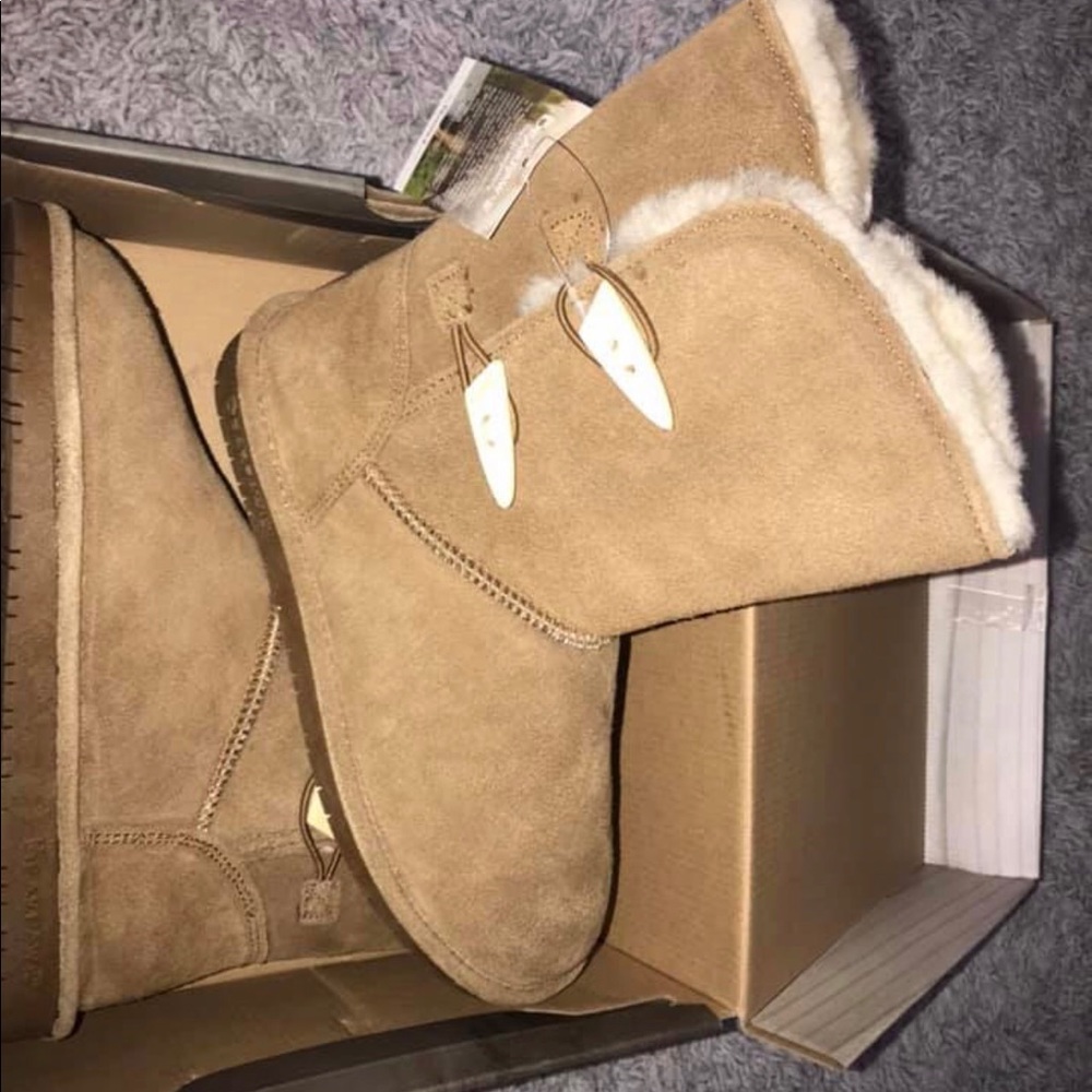 BearPaw boots